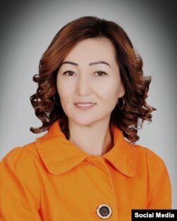"Айымдар коомунун" жетекчиси Периза Асаналиева.