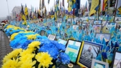 Piața Independenței din Kiev a devenit „loc de comemorare” pentru soldații căzuți la datorie