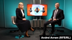 Invitat la Europa Liberă, ministrul Economiei, Bogdan Ivan, a promis că va căuta soluții pentru scăderea prețului energiei electrice în sectorul siderurgic.