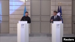 За словами Зеленського, на переговорний процес впливають «і обставини, і люди»