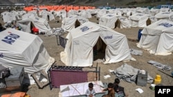 تورخم ته څيرمه د ستنیدونکو افغان کډوالو کمپ-ارشیف