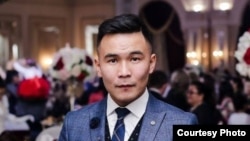 Урмат Борченов.