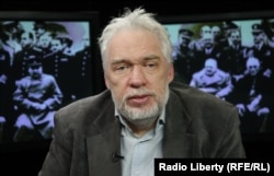 Борис Соколов