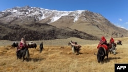 Памирские кыргызы, Архивное фото. 