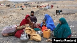 ارشیف، ننګرهار کې جګړو یوه رابې ځایه کړې کورنۍ 