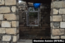 Покинутий житловий будинок