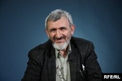 Павел Полян