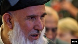 عزیز الله دین محمد