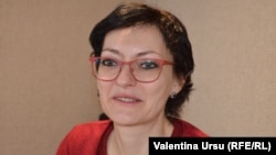 Ana Otilia Nutu, de la Expert Forum (EFOR), consideră că statul va avea mari dificultăți în a susține actuala schemă de compensare.