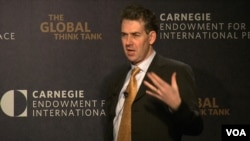 Том Де Вааль