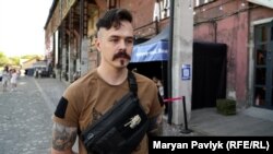 Павло Дерев’янко, письменник, військовослужбовець