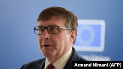 Американскиот специјален претставник Метју Палмер