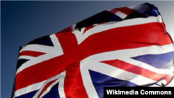 Всього до списку санкцій внесли сім фізичних осіб і 35 компаній.