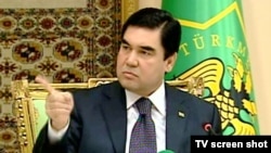 Prezident Gurbanguly Berdimuhamedow prokurorlaryň ak ýürekli işlemelidigini nygtady. Arhiw suraty