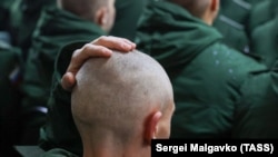 Призовники в актовій залі військового комісаріату Республіки Крим, 2023 рік