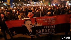 Щорічна смолоскипова хода до дня народження лідера ОУН(б) Степана Бандери. Київ, 1 січня 2020 року