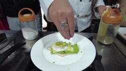 په لاهور کې نرښځیان د مسلکي پخلي روزنه ترلاسه کوي