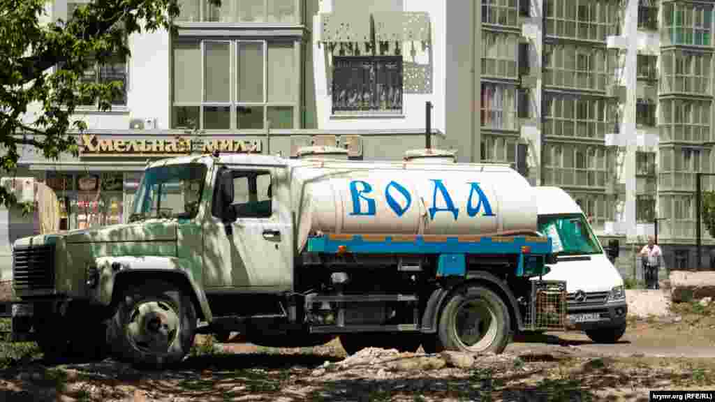 На первом этаже &laquo;семейной&raquo; &laquo;Лаванды&raquo; уже открыли пивной клуб