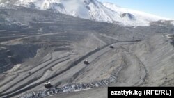 Карьер на месторождении Кумтор. 