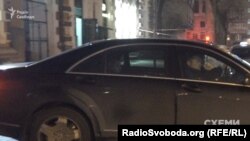 Олександр Грановський виїжджає з Адміністрації президента