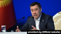 Премьер-министр, исполняющий обязанности президента Садыр Жапаров.
