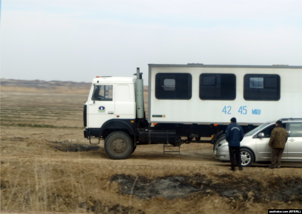 Mary. Prezident gelende, hemme ýer tämiz bolmaly. Ýanwar, 2018.