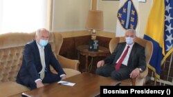 Valentin Inzko (lijevo), visoki predstavnik u BiH i Šefik Džaferović (desno), član Predsjedništva BiH.
