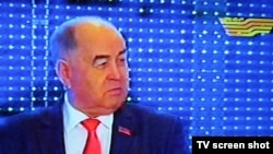 Қазақстан коммунистік халық партиясының жетекшісі Владислав Косарев "Хабар" телеарнасында. Алматы, 12 қаңтар 2012 жыл.