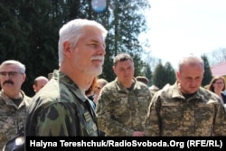 Петр Павел як очільник Військового комітету НАТО разом з тодішнім начальником Генштабу Збройних сил України Віктором Муженком під час візиту Павела до України