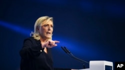 Marine le Pen.
