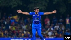 عظمت الله عمرزی 