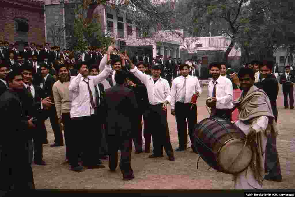 Welcoming spring with kites. 