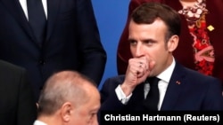 Най-силният глас на противопоставянето на мюсюлманите срещу Макрон е турският му колега Реджеп Тайип Ердоган