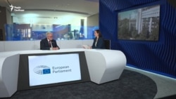 Дрони над Європою, війна в Україні, переговори з Росією. Інтервʼю з німецьким євродепутатом Міхаелем Ґалером (відео)