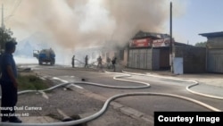 Баткен шаары 16-сентябрда түшкө жуук Тажикстан тараптан ракета менен аткыланганын кабарланды. Сүрөттө Баткен шаарынын борбордук бөлүгү. 16-сентябрь, 2022-жыл.  