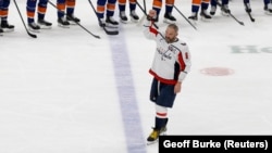 Александр Овечкин после своей 895-й заброшенной в НХЛ шайбы