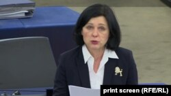 Вера Йоурова