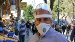 ترس برخی‌ها این است که مبادا بازگشایی شاهراه‌ها و مراکز خرید به موج تازۀ ابتلای افراد به ویروس کرونا بیانجامد.