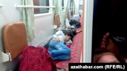 Türkmen otlularyndaky 'adaty ýagdaý'