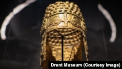 Polițiștii olandezi au reținut trei suspecți, dar nu au găsit încă obiectele furate.