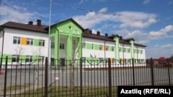 Төмәндәге бердәнбер татар мәктәбе