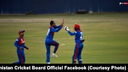 تصویر آرشیف: سه عضو تیم ملی کریکت افغانستان 