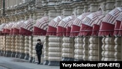 До кінця квітня у Росії діє режим неробочих днів