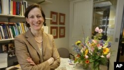 Ан Епълбаум