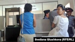 &#x416;&#x443;&#x440;&#x43D;&#x430;&#x43B;&#x438;&#x441;&#x442;&#x43E;&#x432; &#x43D;&#x435; &#x43F;&#x443;&#x441;&#x43A;&#x430;&#x44E;&#x442; &#x43D;&#x430; &#x43F;&#x440;&#x43E;&#x446;&#x435;&#x441;&#x441; &#x43F;&#x43E; &#x437;&#x430;&#x43A;&#x440;&#x44B;&#x442;&#x438;&#x44E; &#x43E;&#x43F;&#x43F;&#x43E;&#x437;&#x438;&#x446;&#x438;&#x43E;&#x43D;&#x43D;&#x43E;&#x439; &#xAB;&#x41F;&#x440;&#x430;&#x432;&#x434;&#x438;&#x432;&#x43E;&#x439; &#x433;&#x430;&#x437;&#x435;&#x442;&#x44B;&#xBB; &#x432; &#x412;&#x435;&#x440;&#x445;&#x43E;&#x432;&#x43D;&#x43E;&#x43C; &#x441;&#x443;&#x434;&#x435;. &#x410;&#x441;&#x442;&#x430;&#x43D;&#x430;, 21 &#x430;&#x432;&#x433;&#x443;&#x441;&#x442;&#x430; 2014 &#x433;&#x43E;&#x434;&#x430;.