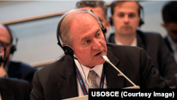 ԵԱՀԿ-ում ԱՄՆ դեսպան Ջեյմս Գիլմոր, արխիվ