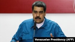 آرشیف/ نیکلاس مادورو رئیس جمهور ونزوئلا در یک جلسه با وزیر دفاع این کشور/ Source: Venezuelan Presidency (AFP)