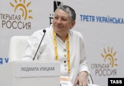 Liudmila Ulițkaia la Kiev în 2014