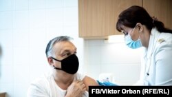 Viktor Orban s-a vaccinat duminică. Ungaria este singura membră UE care foloseşte vaccin din China.