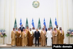 Ўзбекистонга келган Саудия Арабистони делегацияси. 15 октябр, 2015 йил.